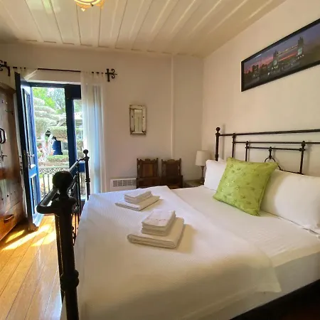 Nisi (adults Only) 4*