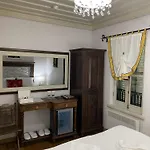 Nisi (adults Only) 4*