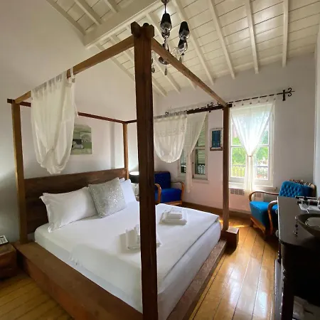 Nisi (adults Only) ホテル Ayvalı